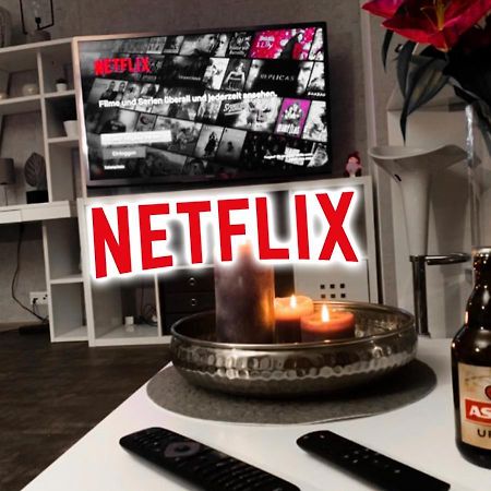 W1 - Kontaktloser 24H Check In, W-Lan, Netflix, Parkplatz, Kueche, Boxspring-Bett Bückeburg Exteriér fotografie