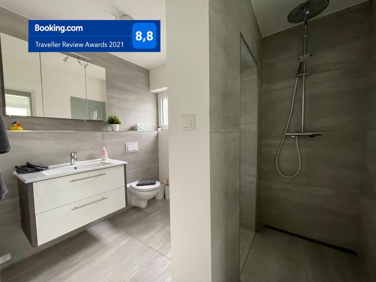W1 - Kontaktloser 24H Check In, W-Lan, Netflix, Parkplatz, Kueche, Boxspring-Bett Bückeburg Exteriér fotografie